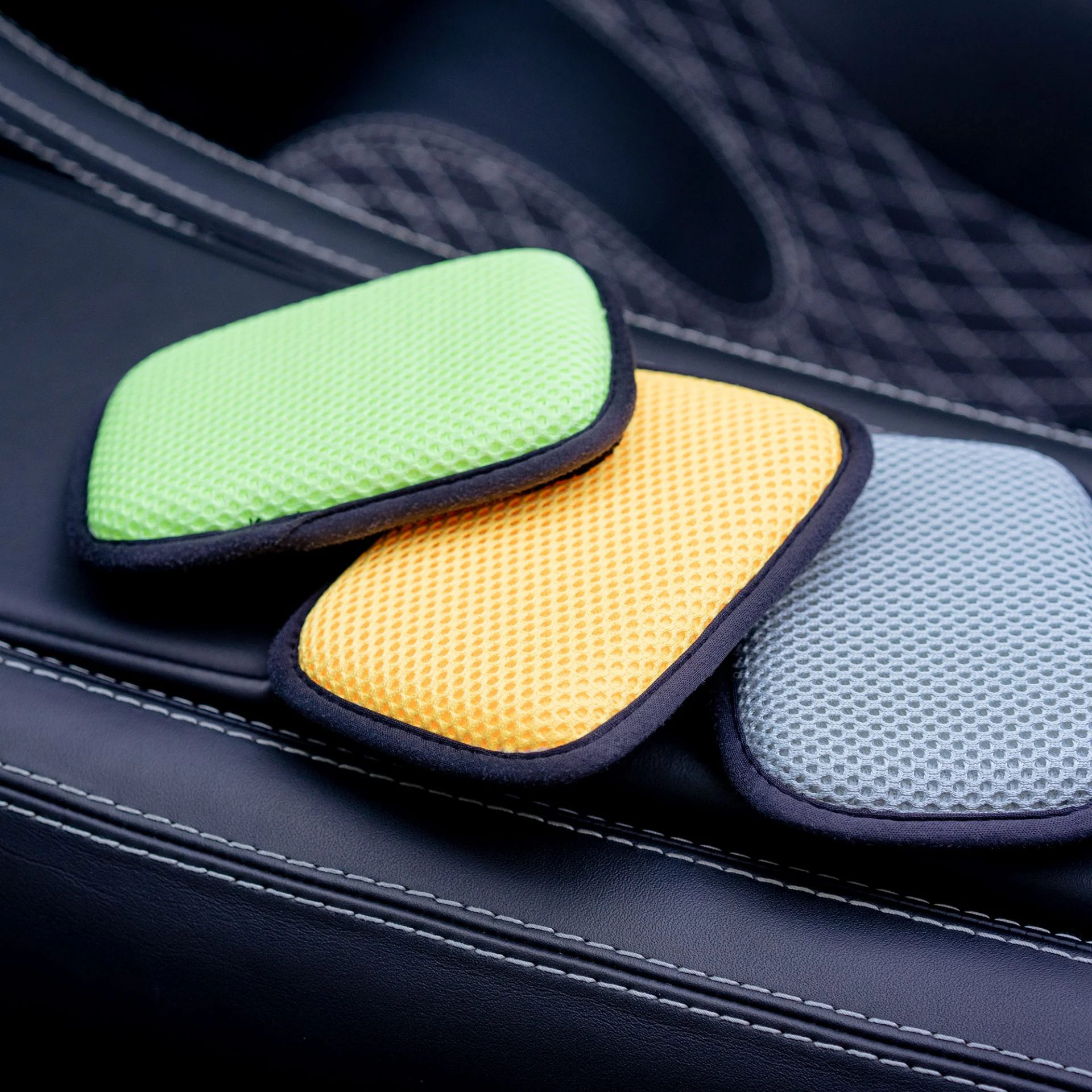 ServFaces Scrubber Pad - čistící houbička na interiér – náhled 6